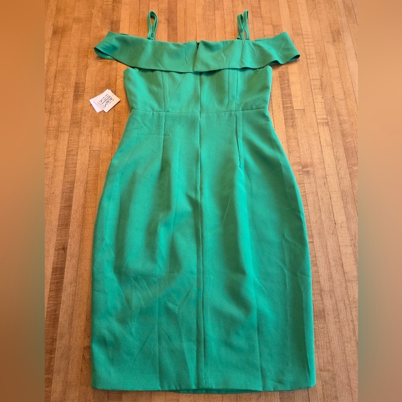 Chic Versatile Off-Shoulder Vibrant Green Cocktail Dress Size M - Picture 6 of 11